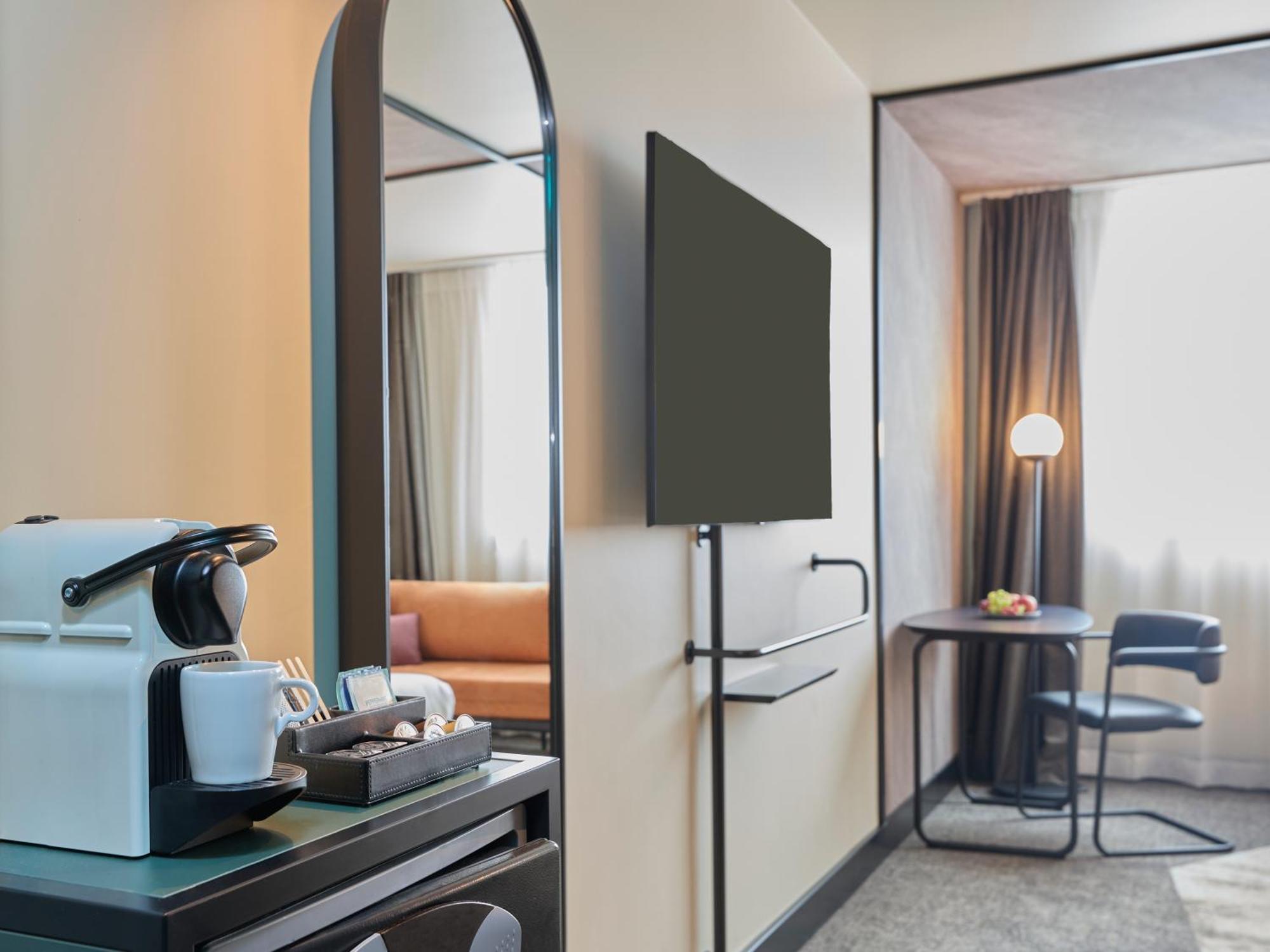 ОТЕЛЬ NOVOTEL BERN EXPO БЕРН 4* (Швейцария) - от 8886 RUB | NOCHI